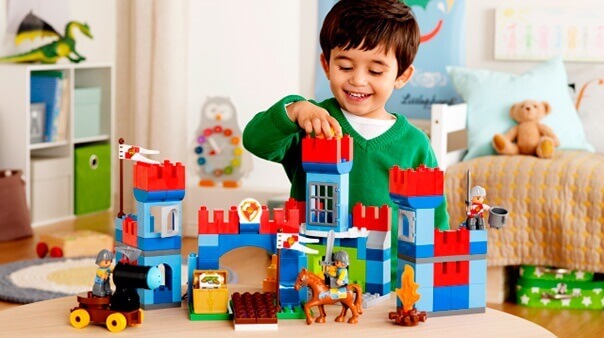 toán tư duy dạy trẻ thông qua đồ chơi lego